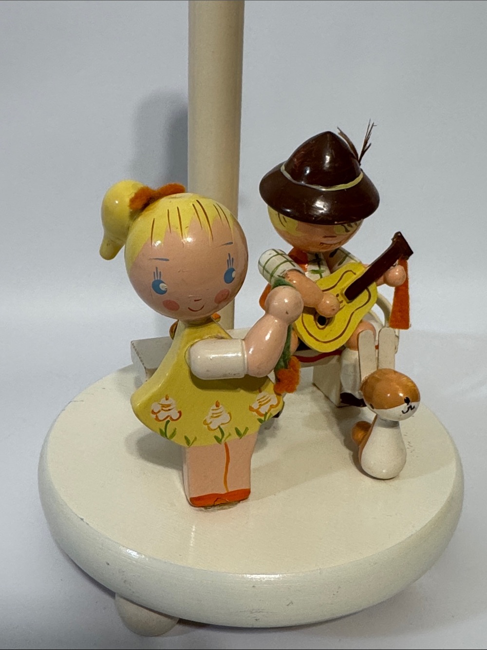 Vintage Mid-Century Wooden Nursery Lamp - Irmi / Nursery Originals